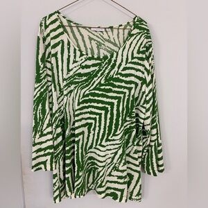 Green and White Patterned Top